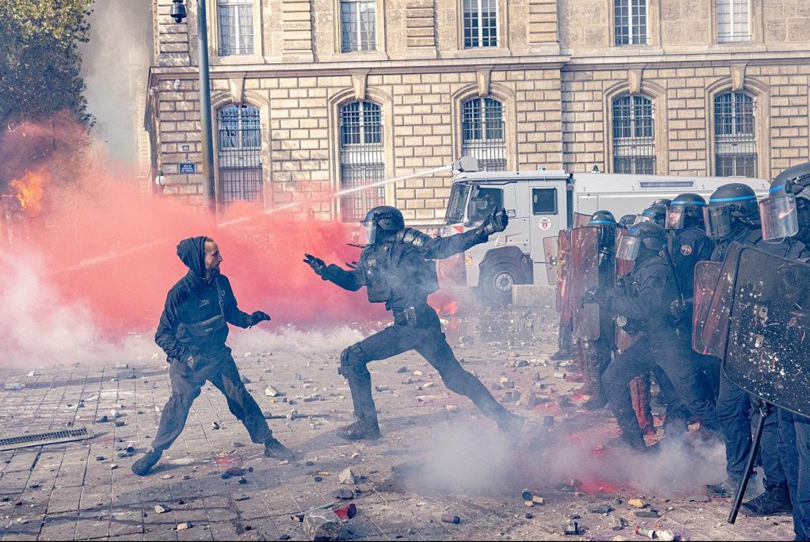 demo Prancis