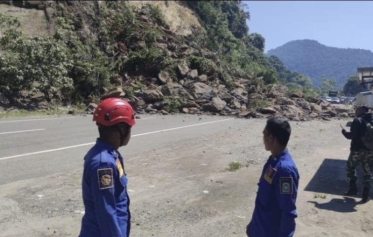 Longsor Aceh Besar Ganggu, Jalur Lintas Sumatera