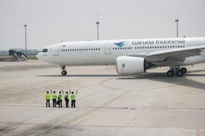 Pendapatan Garuda Naik 13,2%, Kerugian Triliunan Rupiah Masih Membayangi