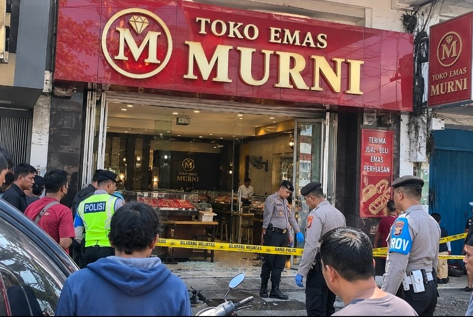 Toko mas murni