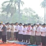 Pemprov Sumsel Gelar Salat Istisqa di Tengah Kabut Asap
