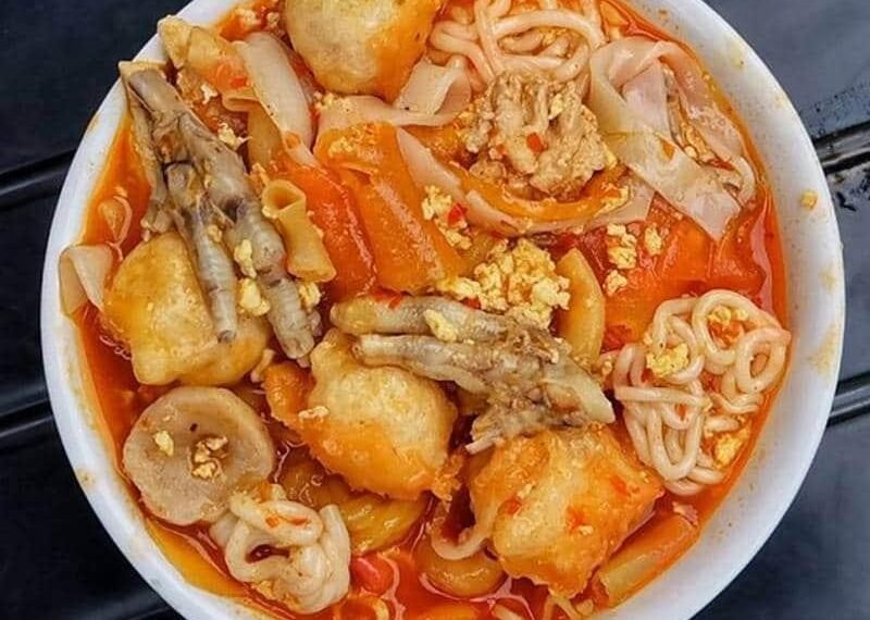 Sering Makan Seblak? Ini Dampaknya bagi Kesehatan