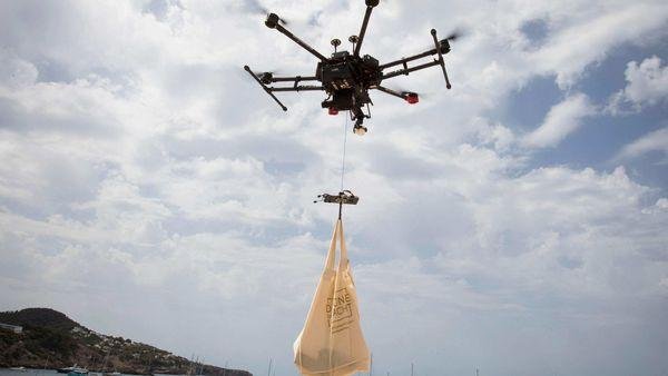 Drone Antar Makanan Mulai Diuji di Bali