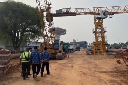 Proyek Data Center AI BDx Rp 3,5 T di Jatiluhur Disetop, Komdigi Minta Lokasi Dikaji Ulang